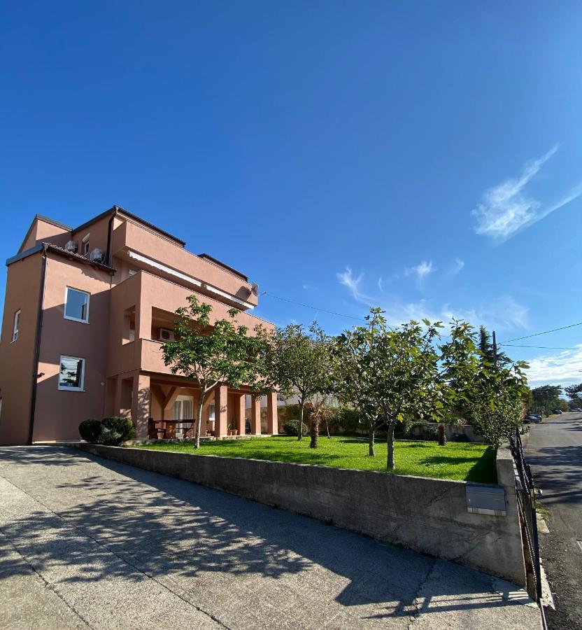 App Ratkovic Apartment Нови Винодолски Екстериор снимка