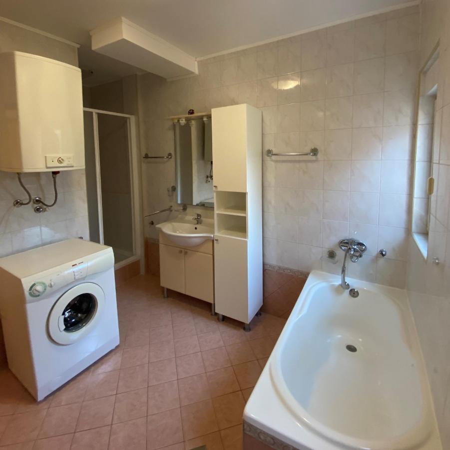 App Ratkovic Apartment Нови Винодолски Екстериор снимка